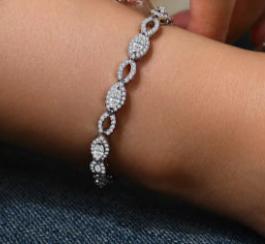 Lourdes Moissanite Bracelet