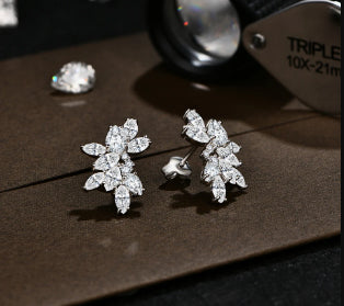 Chelsea Moissanite Earring