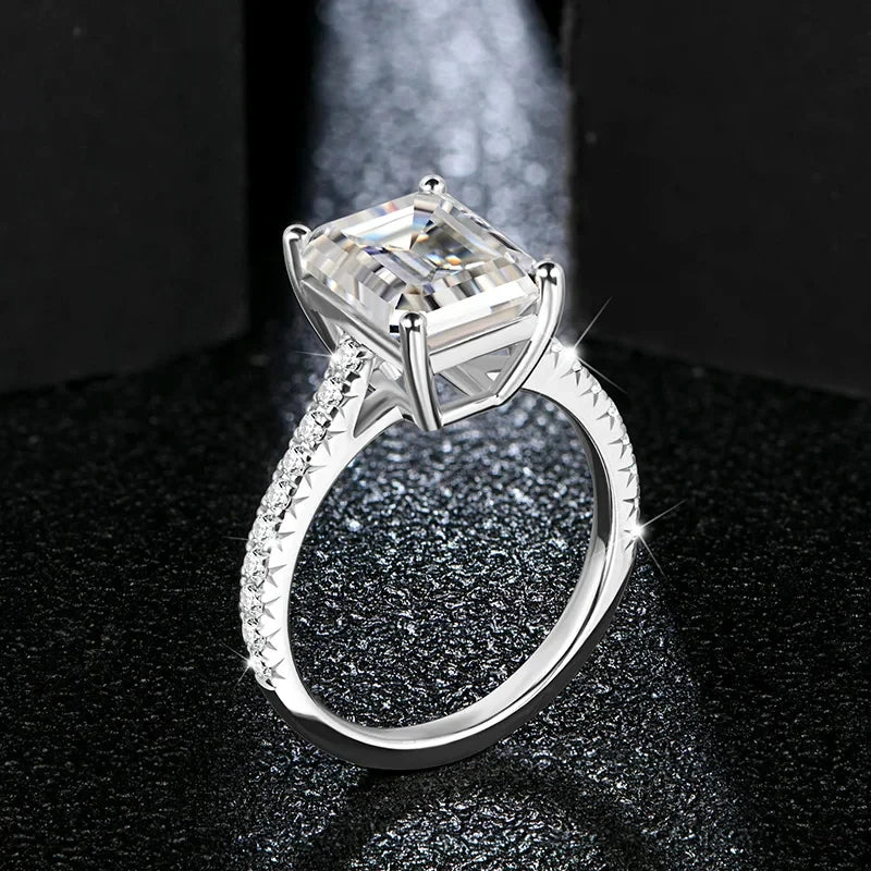 Cannes Emerald Cut Moissanite Ring
