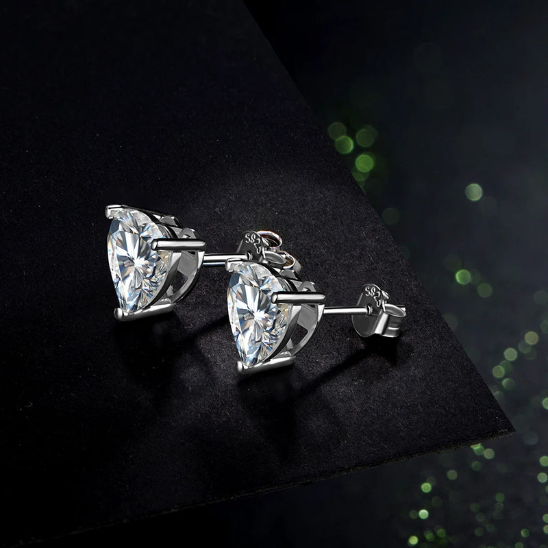 Vilnius Moissanite Earring