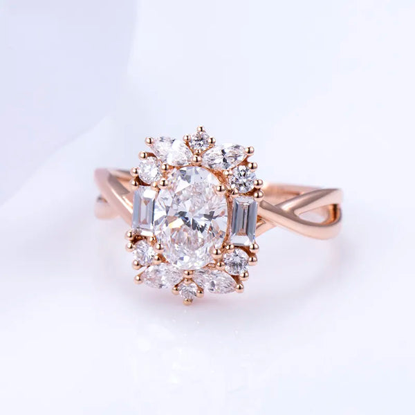 Flores Diamond Ring