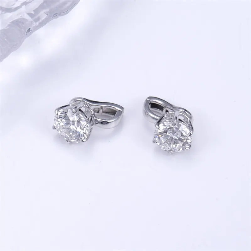 Avignon Claw Diamond Earring