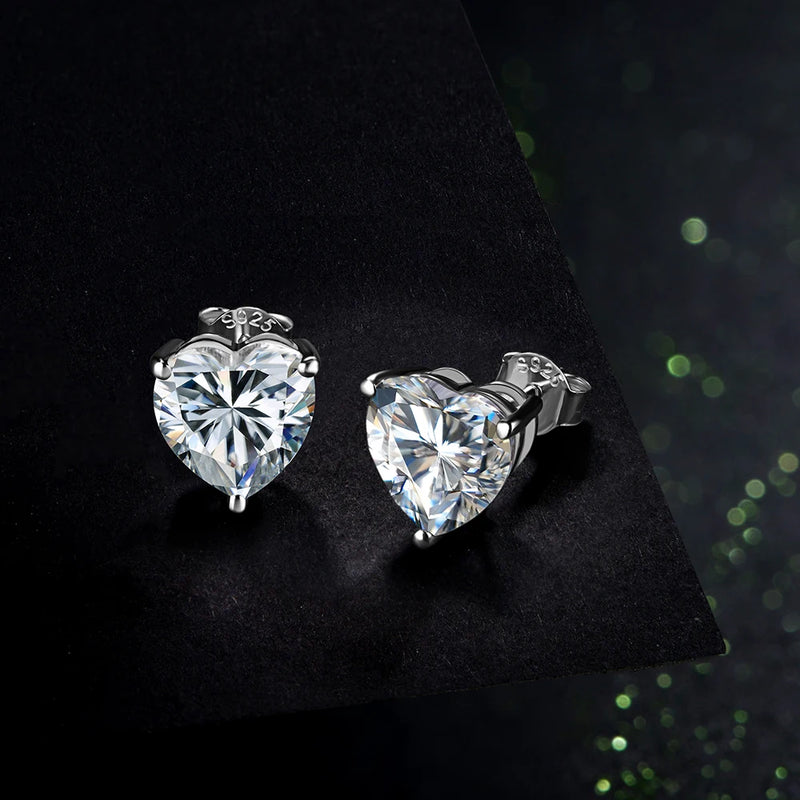 Vilnius Moissanite Earring