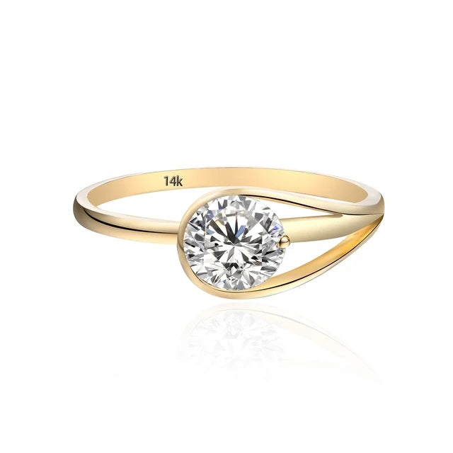 Copenhagen Moissanite Ring