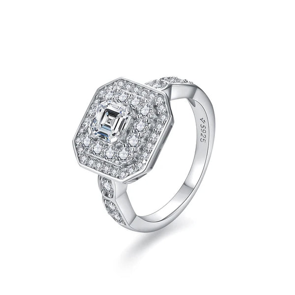 Malta Moissanite Ring