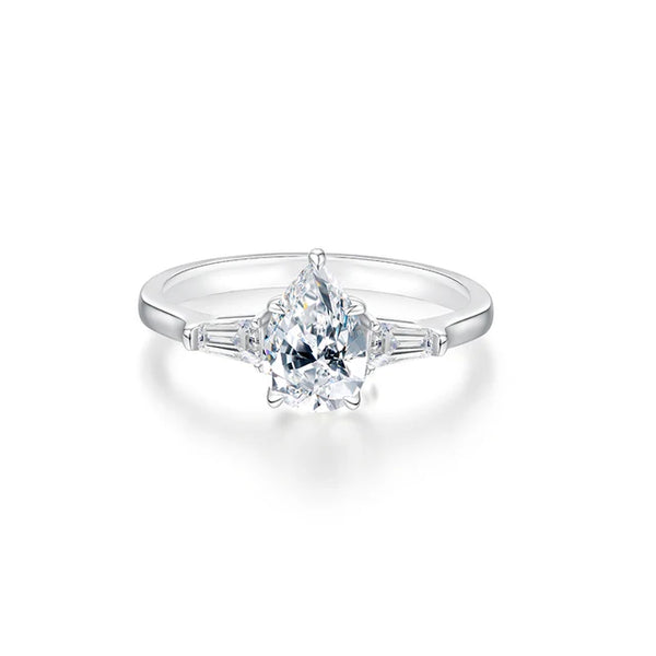 Bergen Moissanite Ring