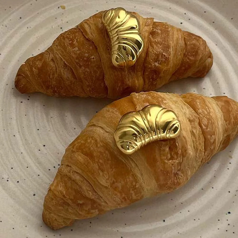 Croissant Earring