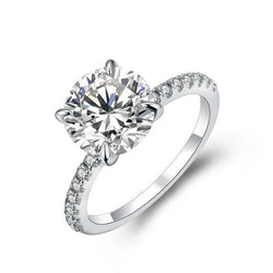 Lyon Moissanite Ring